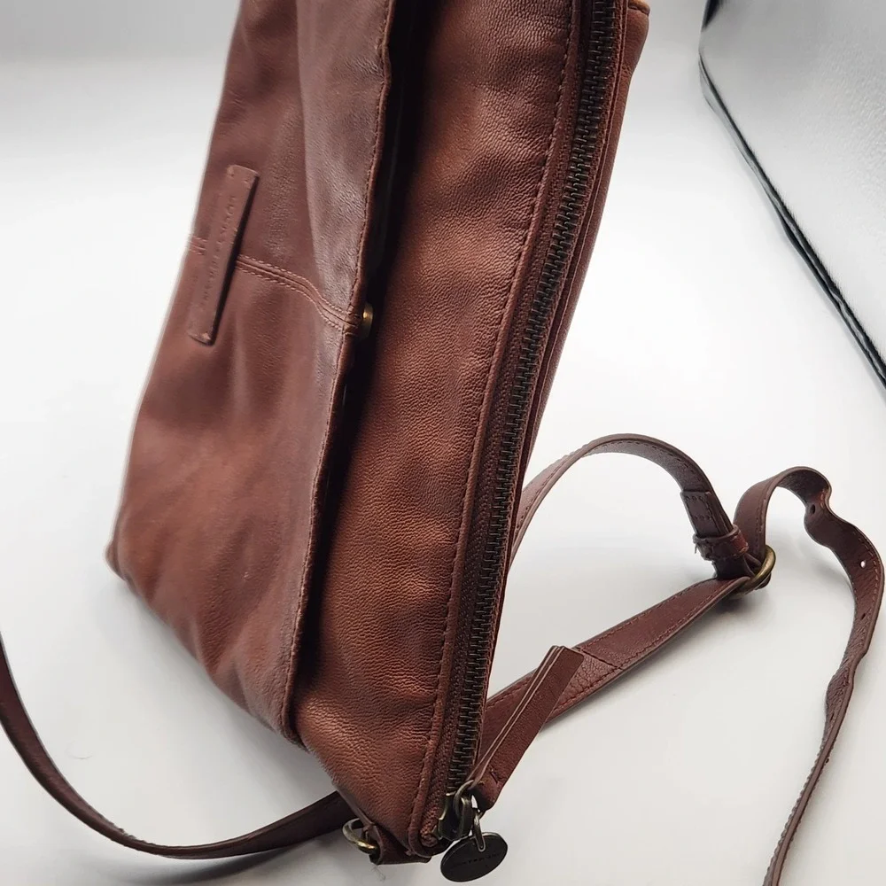 Lucky Brand Leather Crossbody Bag Brown Tan Adjustable Strap Made‎ in India